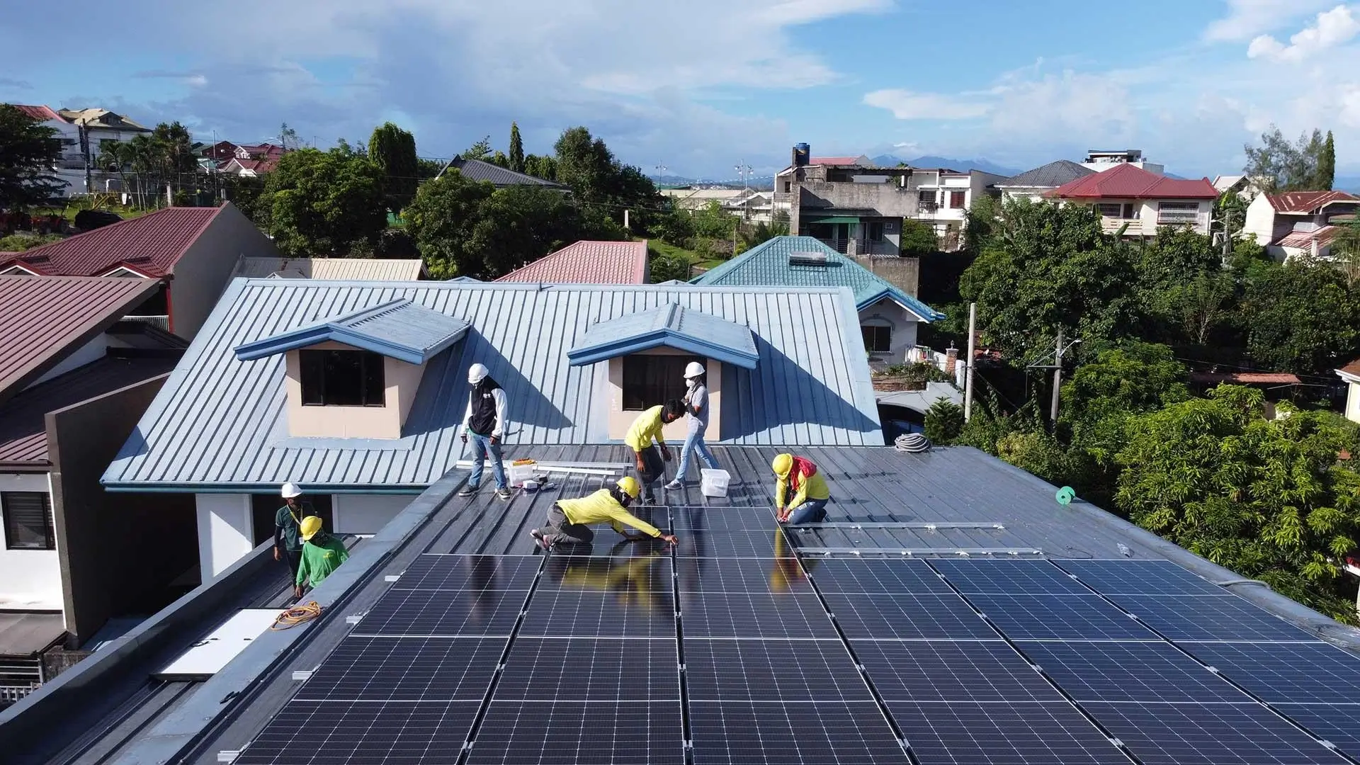 Why Cheap DIY Solar Panel Kits Can Ruin Your Roof and Appliances